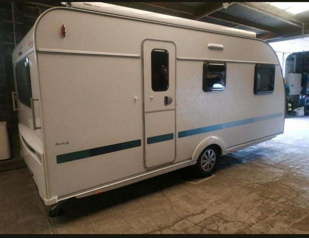 Hivernage caravanes, voitures ancêtres ou bâteau.... Gilly, Enlèvement