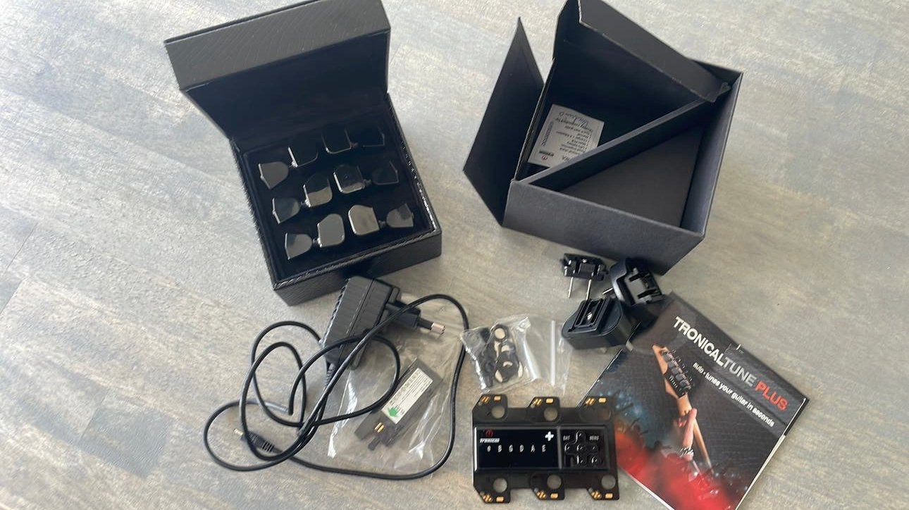 Tronical tune plus type L v10 accordeur automatique, Enlèvement, Comme neuf