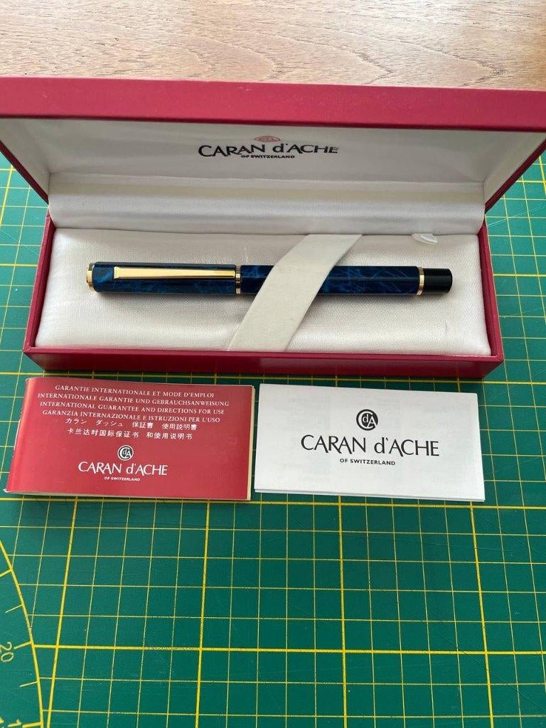 Caran d'Ache Hexagonal B Steel Nib Fountain Pen, Verzamelen, Pennenverzamelingen, Ophalen of Verzenden