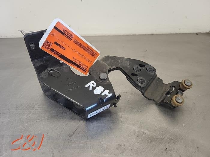Roulette porte coulissante gauche d'un Peugeot Expert, -, 3 mois de garantie, Utilisé, -