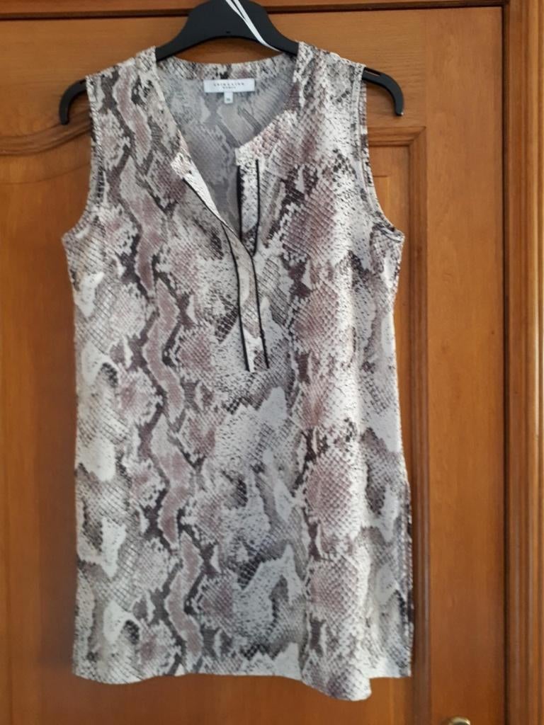 LolaLiza - maat 38 - mouwloos blouse/top - print zwart, Kleding | Dames, Maat 38/40 (M), Zwart, Zo goed als nieuw, Verzenden