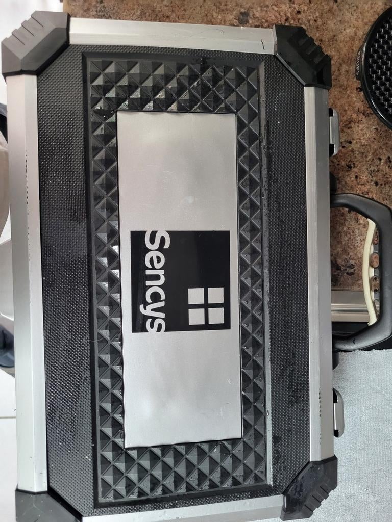 Sencys dopsleutels en bits.
Ongebruikt., Enlèvement, Neuf