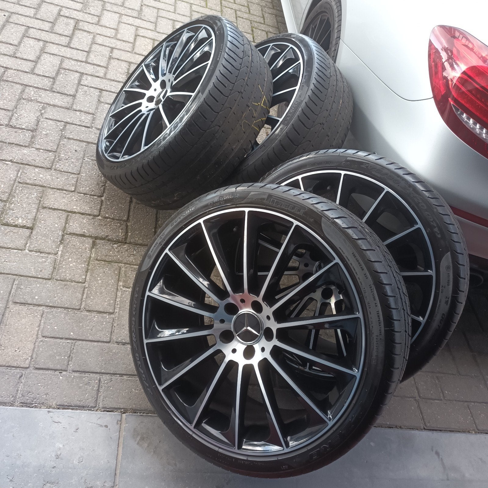 20INCH BREEDSET MERCEDES AMG VELGEN IN PERFECTE STAAT..., Pneus et Jantes, Enlèvement ou Envoi, 20 pouces, Pneus été