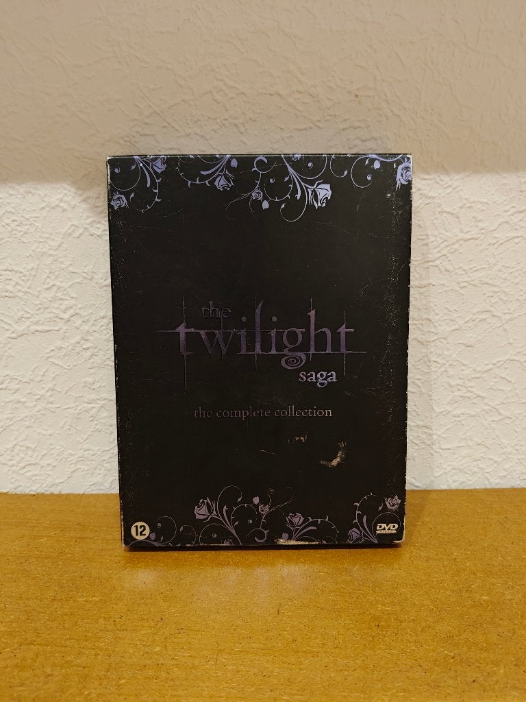 DVD collectie twilight saga complete edition, CD & DVD, DVD | Science-Fiction & Fantasy, Utilisé, Fantasy, À partir de 12 ans