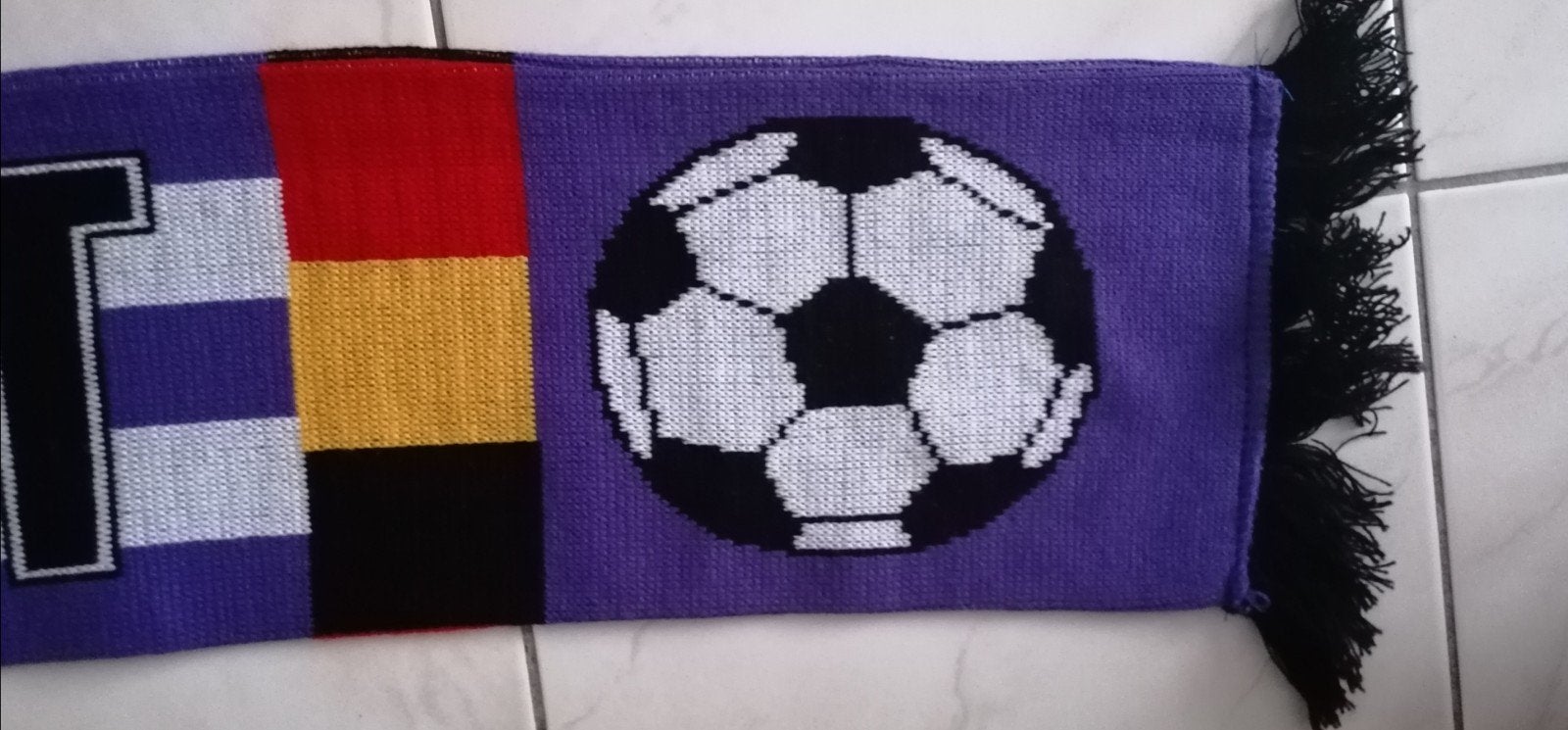 SJAAL ANDERLECHT. in mooie en prachtige. rookvrij. 10euro., Ophalen