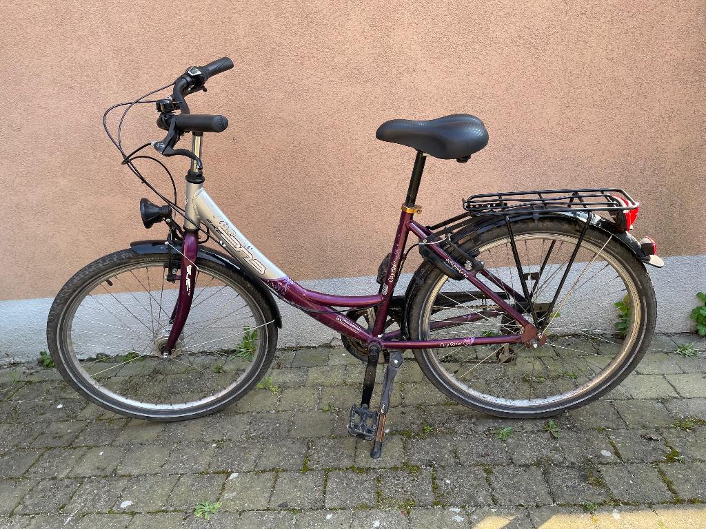 Mooie meisjesfiets 26” met naafdynamo licht en versnellingen, Ophalen, Zo goed als nieuw, 26 inch of meer, Versnellingen