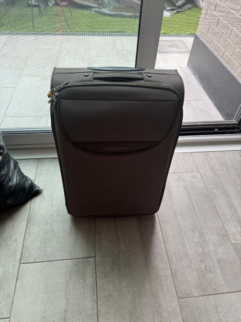 Grijze reiskoffer/trolley op wieltjes, Gebruikt, 50 tot 60 cm, Zacht kunststof, 35 tot 45 cm