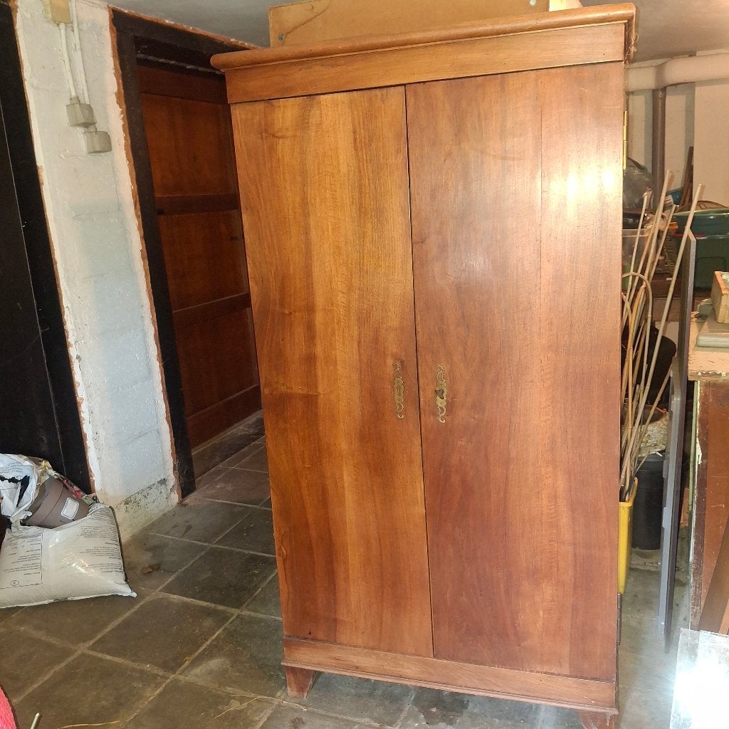 Lingère en chêne, Enlèvement, Utilisé
