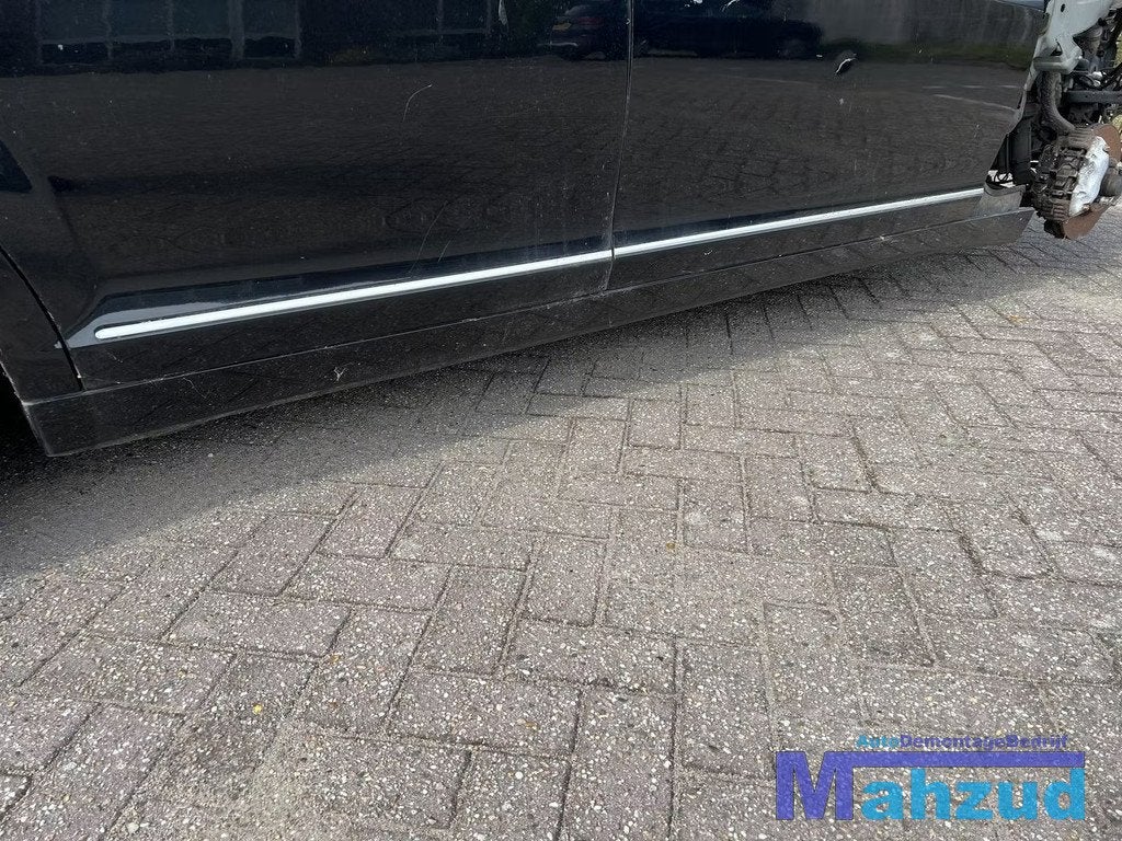 MERCEDES S KLASSE W221 ZWART C197 Rechts zijskirt 2005-2012, Auto-onderdelen, Gebruikt, Mercedes-Benz AG, Mercedes-Benz, Mercedesstrasse 120
70372  Stuttgart, DE