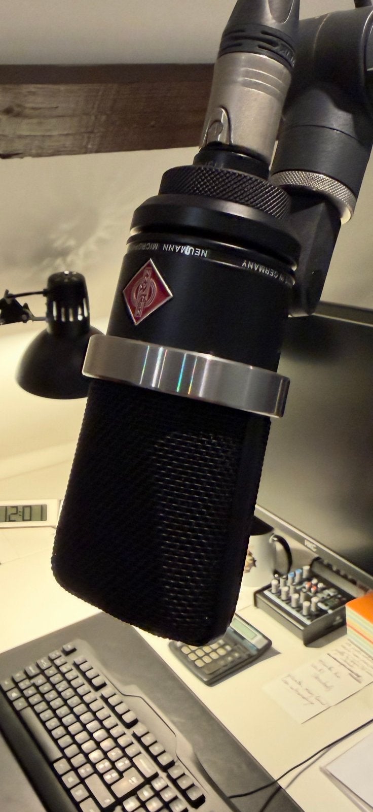 Neumann TLM 102 Studio Set (Zwart) met Shockmount, Ophalen of Verzenden, Zo goed als nieuw, Studiomicrofoon