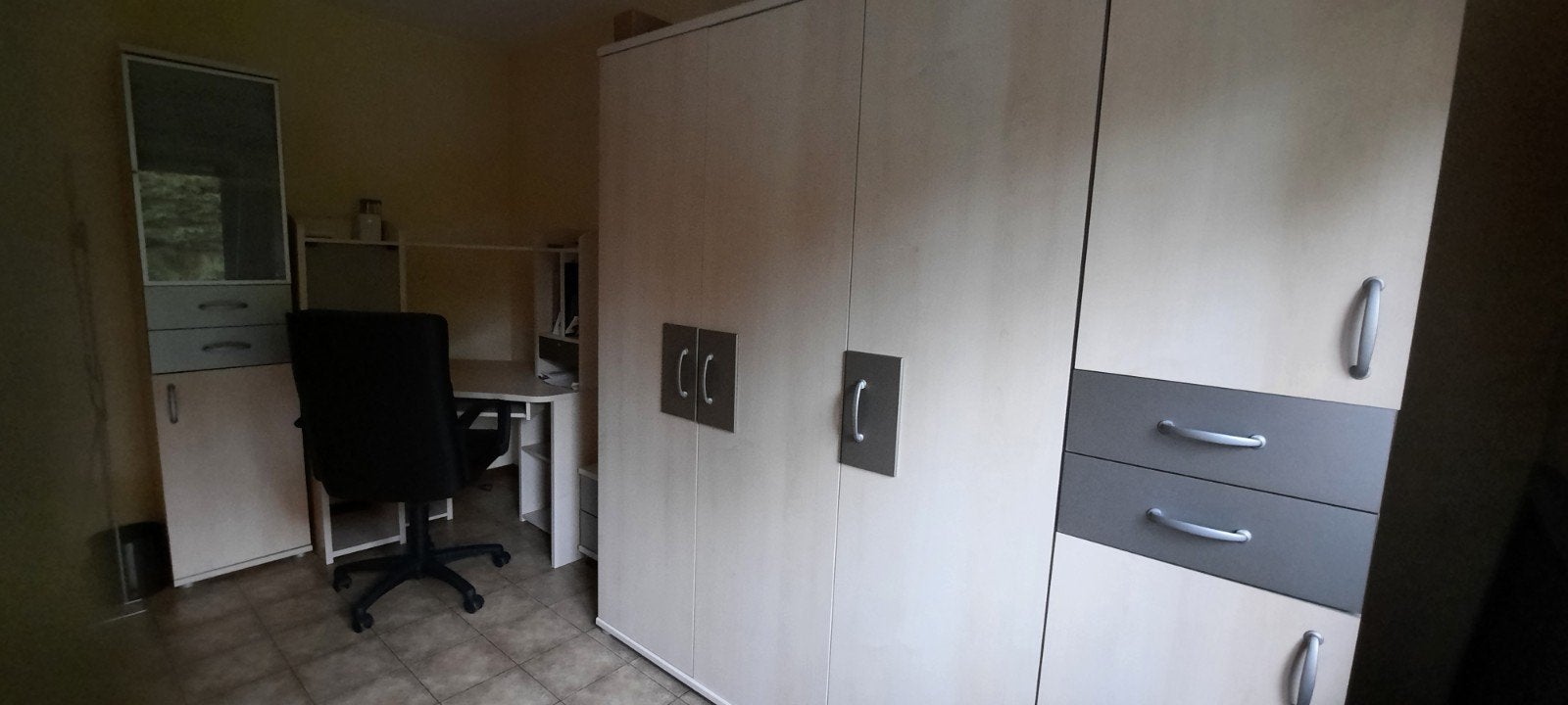Chambre de jeunes, Enlèvement
