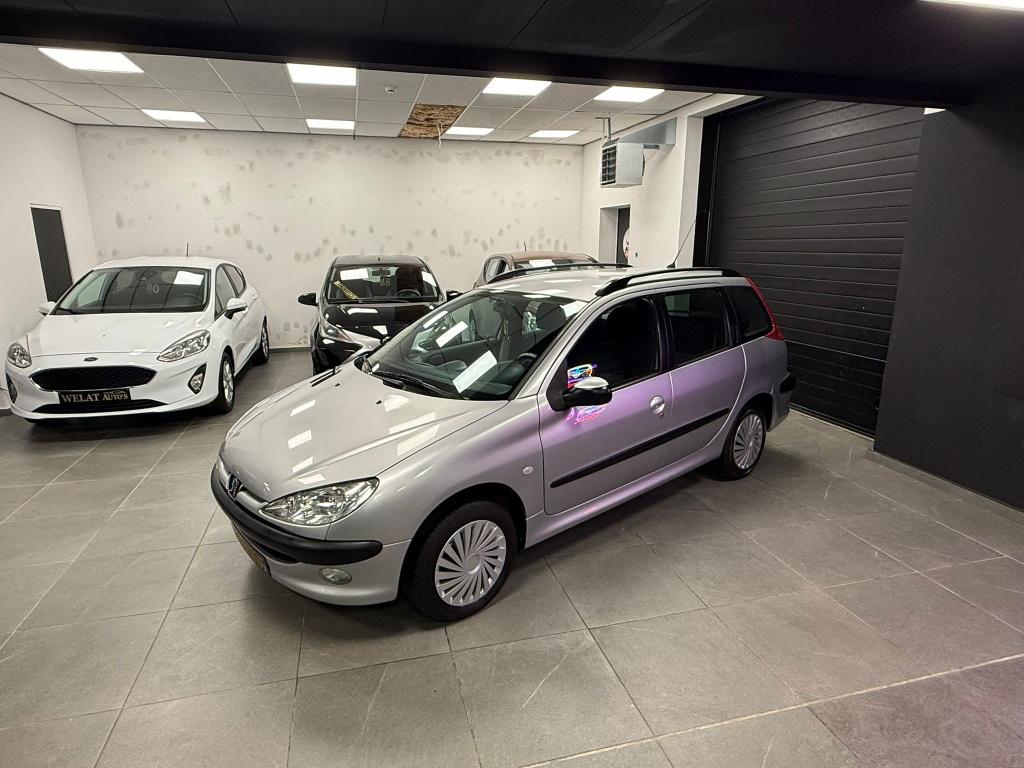 PEUGEOT 206 BENZINE 60.000KM TOPSTAAT, Autos, Argent ou Gris, Achat, Entreprise, Noir