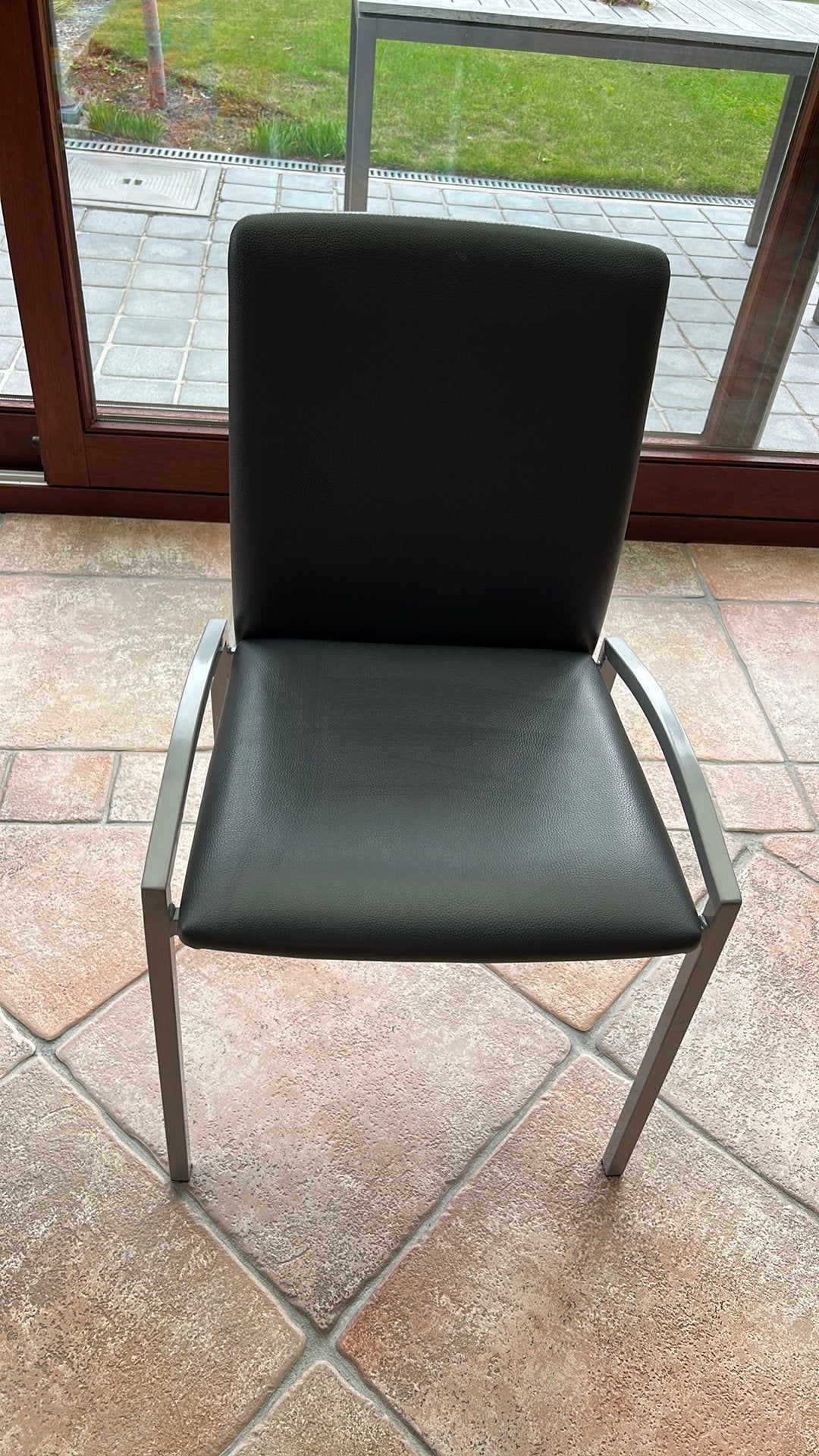 chaise de cuisine, Maison & Meubles, Gris, Comme neuf, Deux, Enlèvement