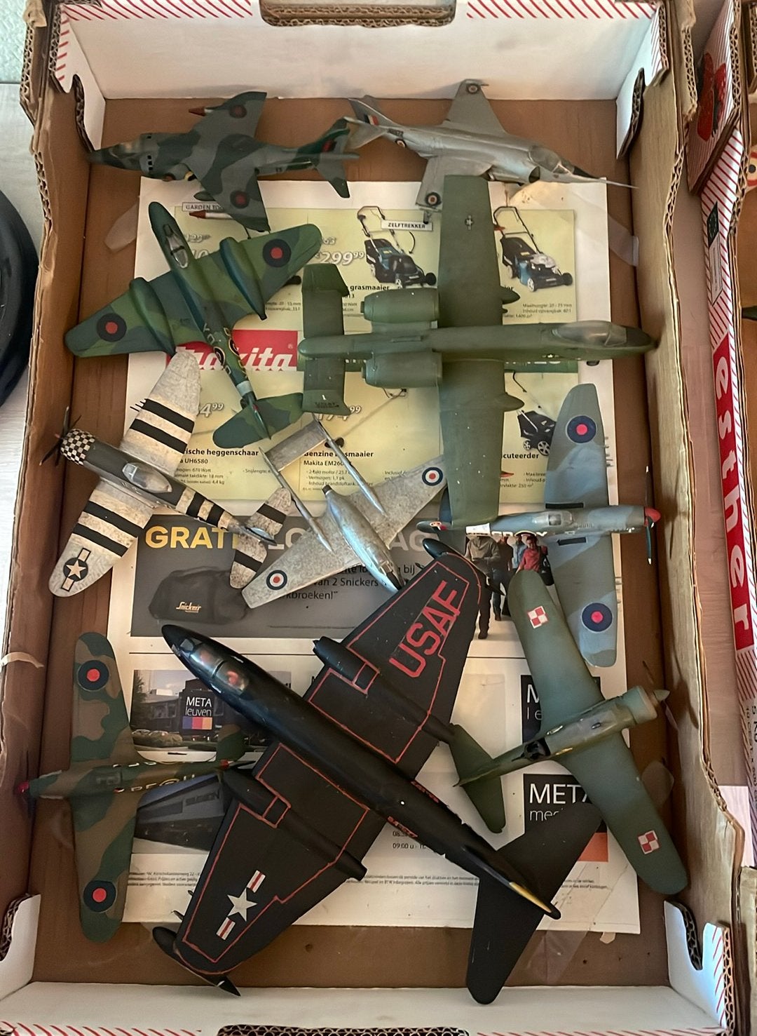 Groot lot modelbouwvliegtuigjes, Enlèvement, Utilisé, Avion