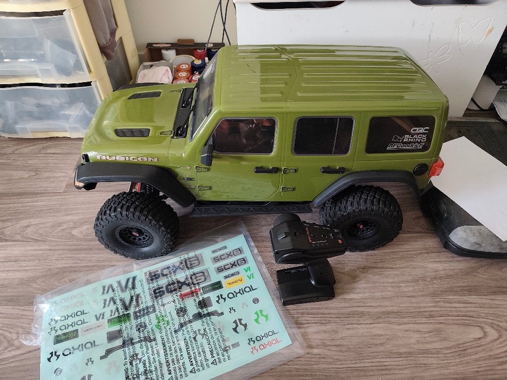 AXIAL scx6 jeep wrangler, Hobby en Vrije tijd, Modelbouw | Radiografisch | Auto's, Nieuw, Auto onroad, RTR (Ready to Run), Overige schalen
