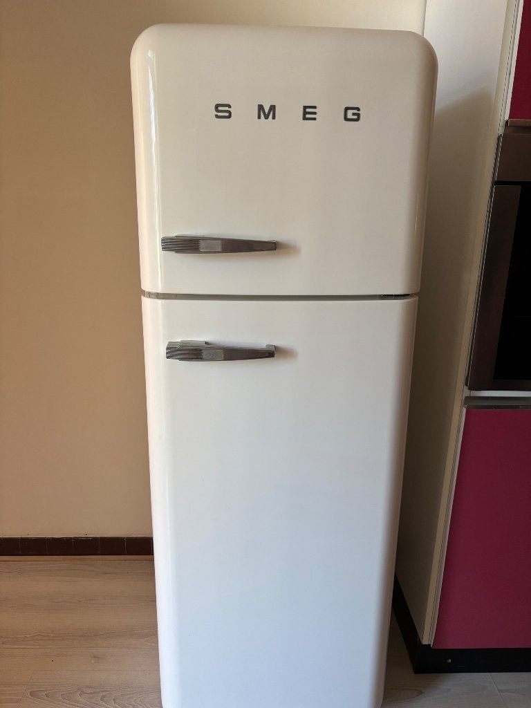 Smeg frigo en diepvries, Ophalen, Met aparte vriezer, 160 cm of meer, Zo goed als nieuw