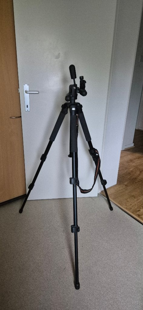 Vanguard statief tracker 3 - zo goed als nieuw, Audio, Tv en Foto, Fotografie | Statieven en Balhoofden, Ophalen of Verzenden