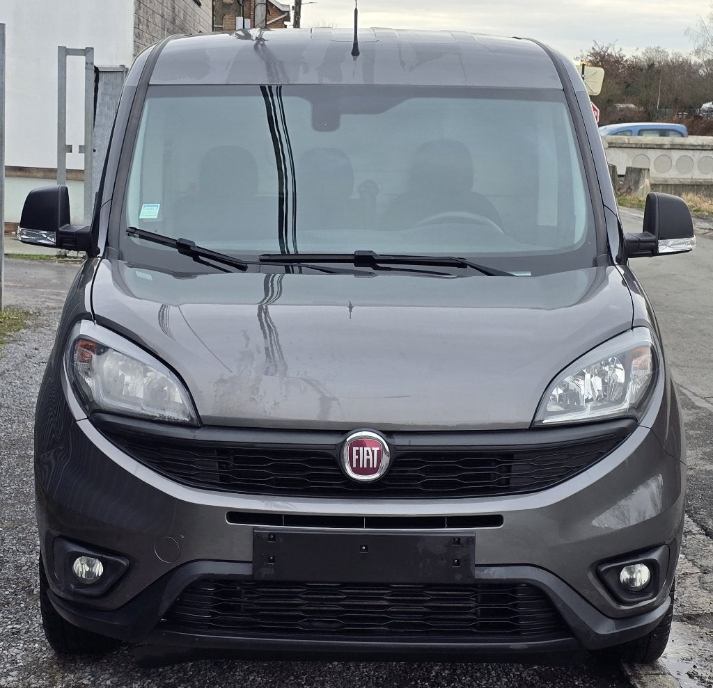 FIAT DOBLO 1.4 CNG 120cv  2020 / 60.000 KM/ NEW DISTRIBUTION, Autos, Entreprise, 2 places, Boîte manuelle, 5 portes