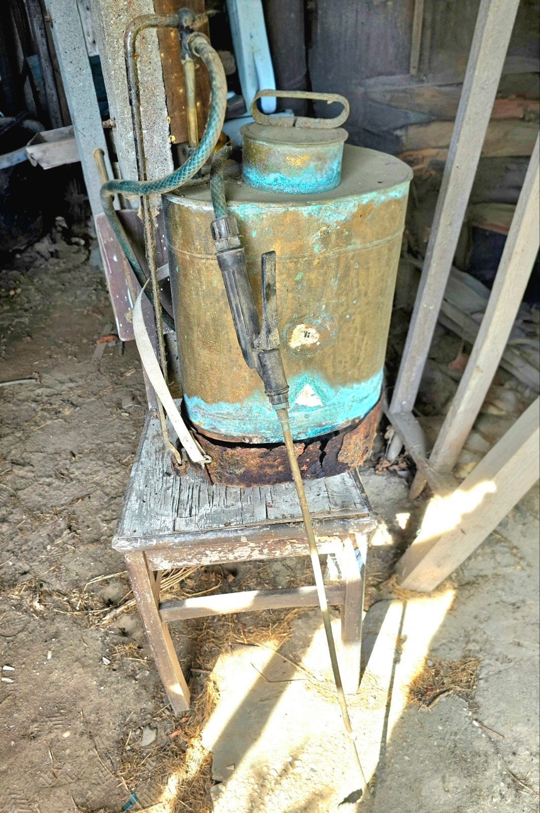 sac à dos en cuivre. antiquité, décoration, Jardin & Terrasse, Enlèvement, Utilisé, Manuelle, Autres types