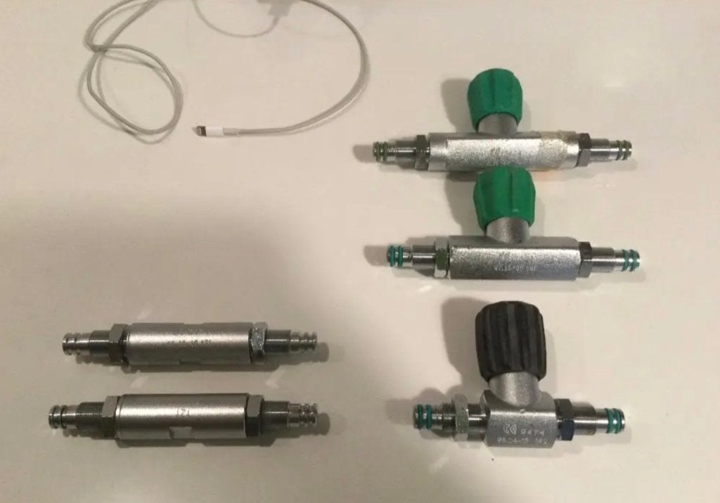 Nieuwe Manifold te koop - 2dehands Manifold te koop, Enlèvement ou Envoi, Neuf, Bouteille de plongée