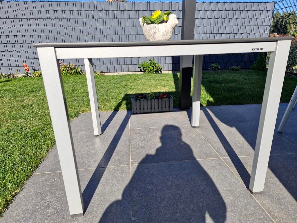 Tuin of terrastafel Kettler, Ophalen
