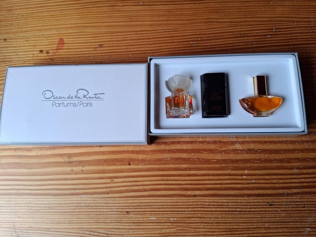 Oscar de la Renta parfums miniaturen, Handtassen en Accessoires, Ophalen of Verzenden