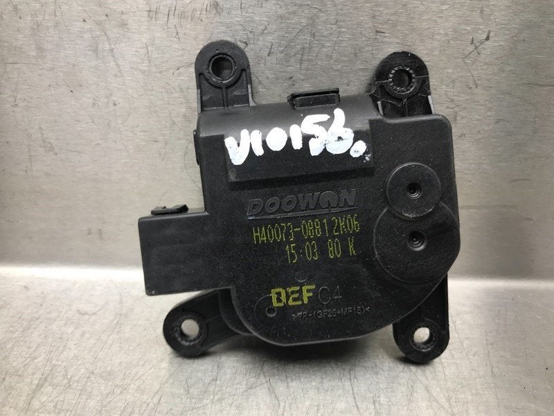 KACHELSTELMOTOR Kia Stonic (YB) (|H4007308812K06|), Gebruikt, Kia