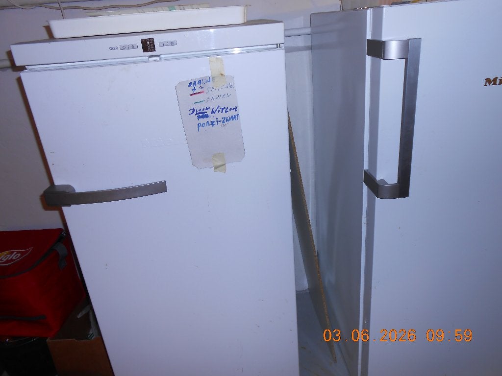 Miele diepvriezer FN221062 NO FROST, Elektronische apparatuur, Vriezers en Diepvrieskisten, 120 tot 140 cm, Zo goed als nieuw