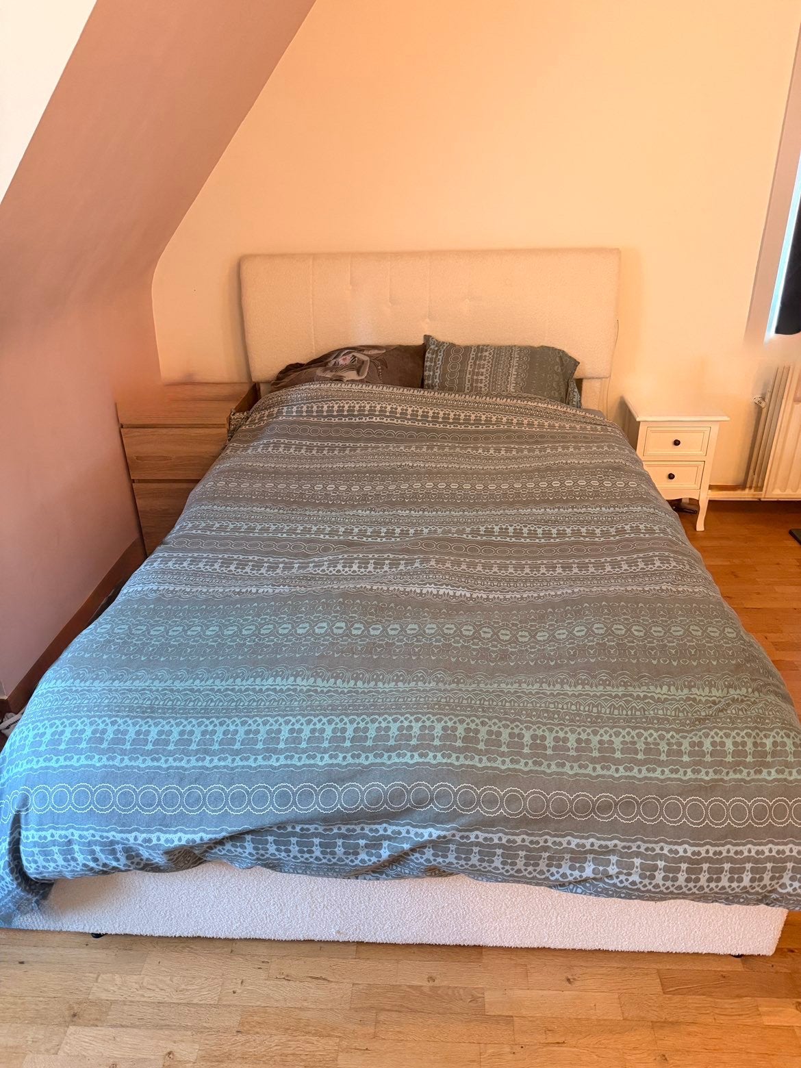 2 persoonbed plus matras 140/200, Ophalen, Zo goed als nieuw, Twijfelaar