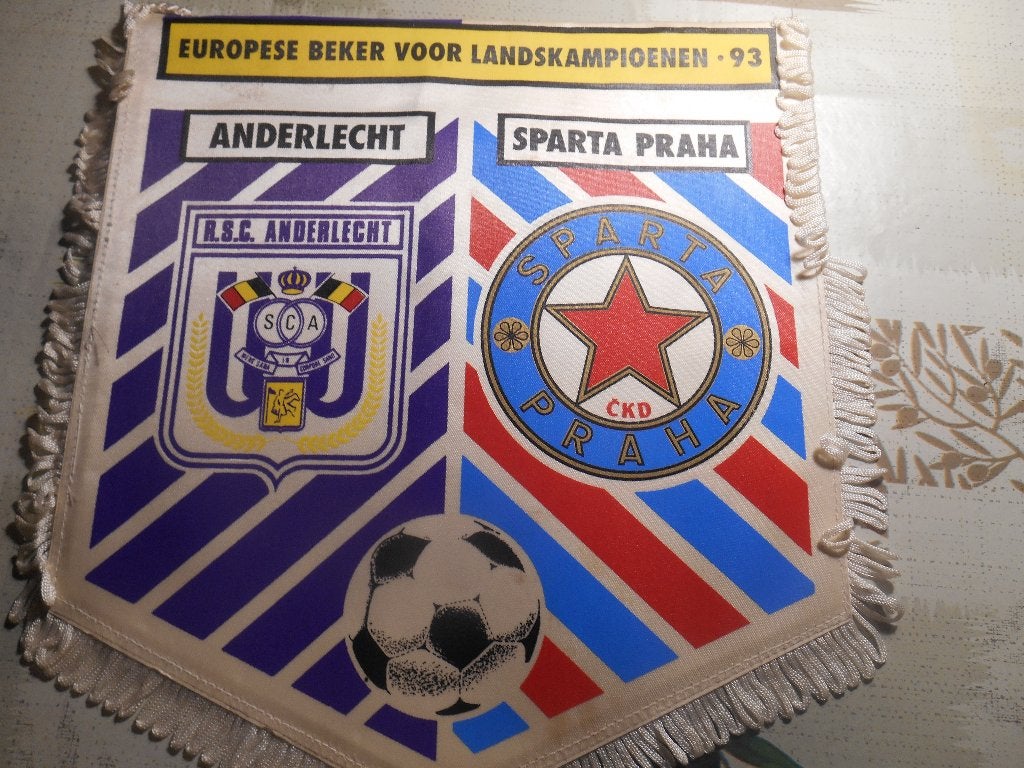 fanion Anderlecht, Ophalen of Verzenden, Zo goed als nieuw, Vaantje of Sjaal