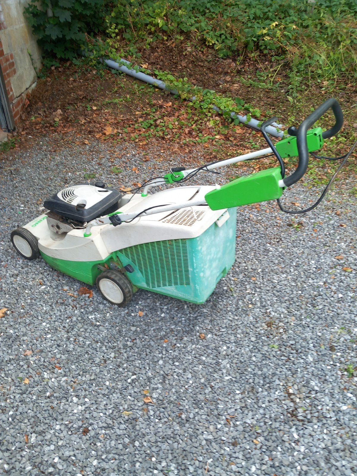 vielle tondeuse à gazon, Jardin & Terrasse, Viking, 40 à 49 cm, Utilisé, Bac de ramassage