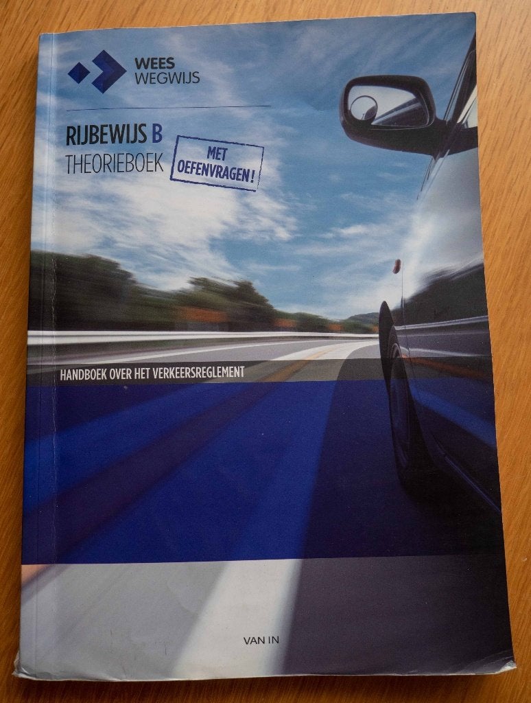 Rijbewijs B  -  Theorieboek met oefenvragen, Enlèvement ou Envoi, Utilisé, Ne s'applique pas