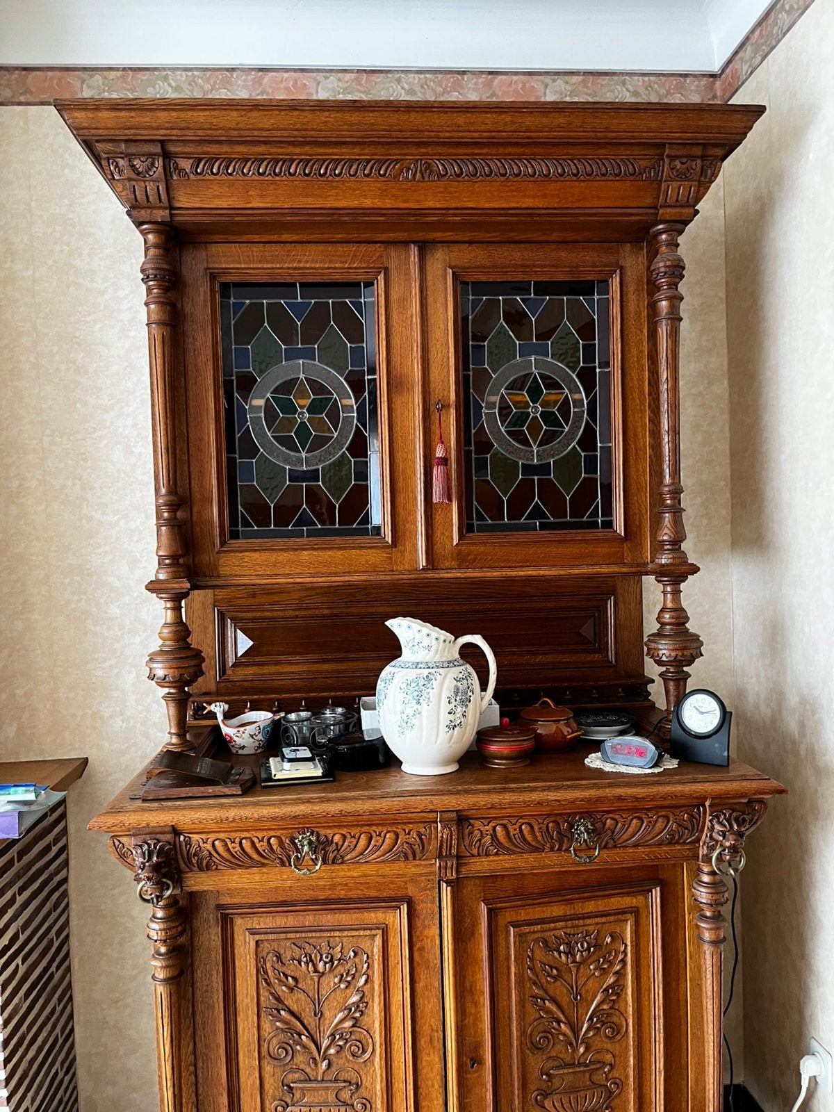 Prachtige Mechelse kast, Antiek en Kunst, Ophalen
