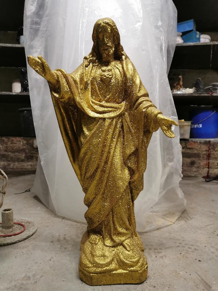 statue jesus christ, Enlèvement