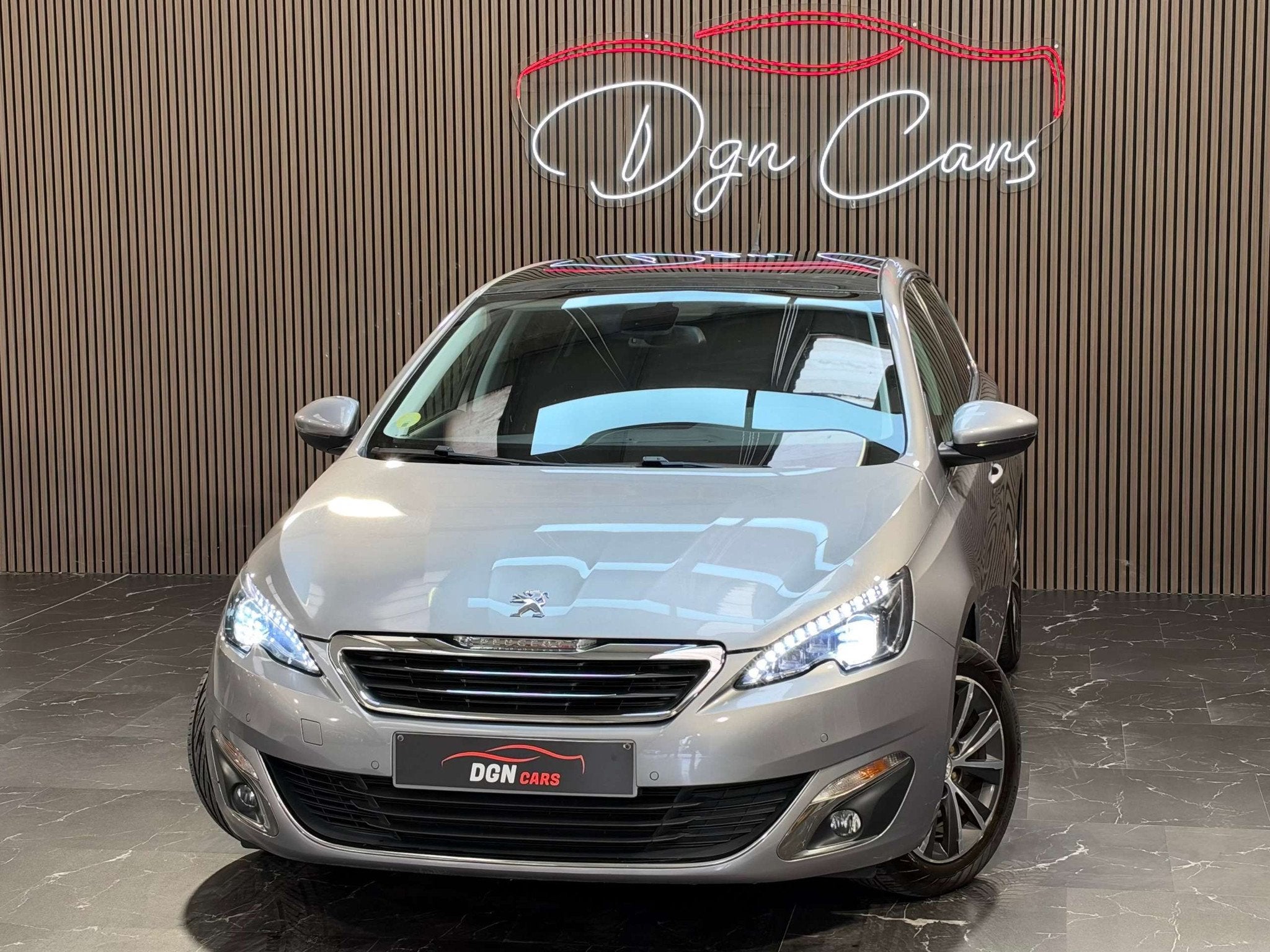 Peugeot 308 308 1.6 BlueHDi Allure (bj 2016), Auto's, Stof, Gebruikt, 4 cilinders, 116 pk