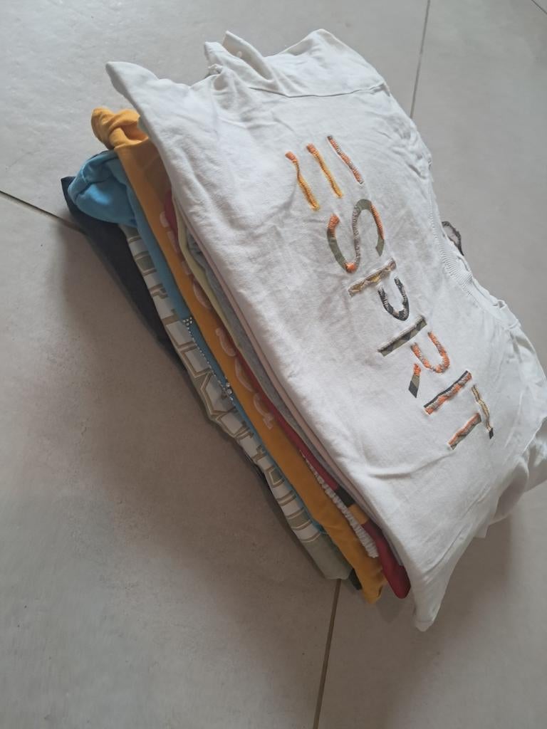 14 stuks t-shirts XS , S , M zit er tusse, Ophalen of Verzenden, Zo goed als nieuw