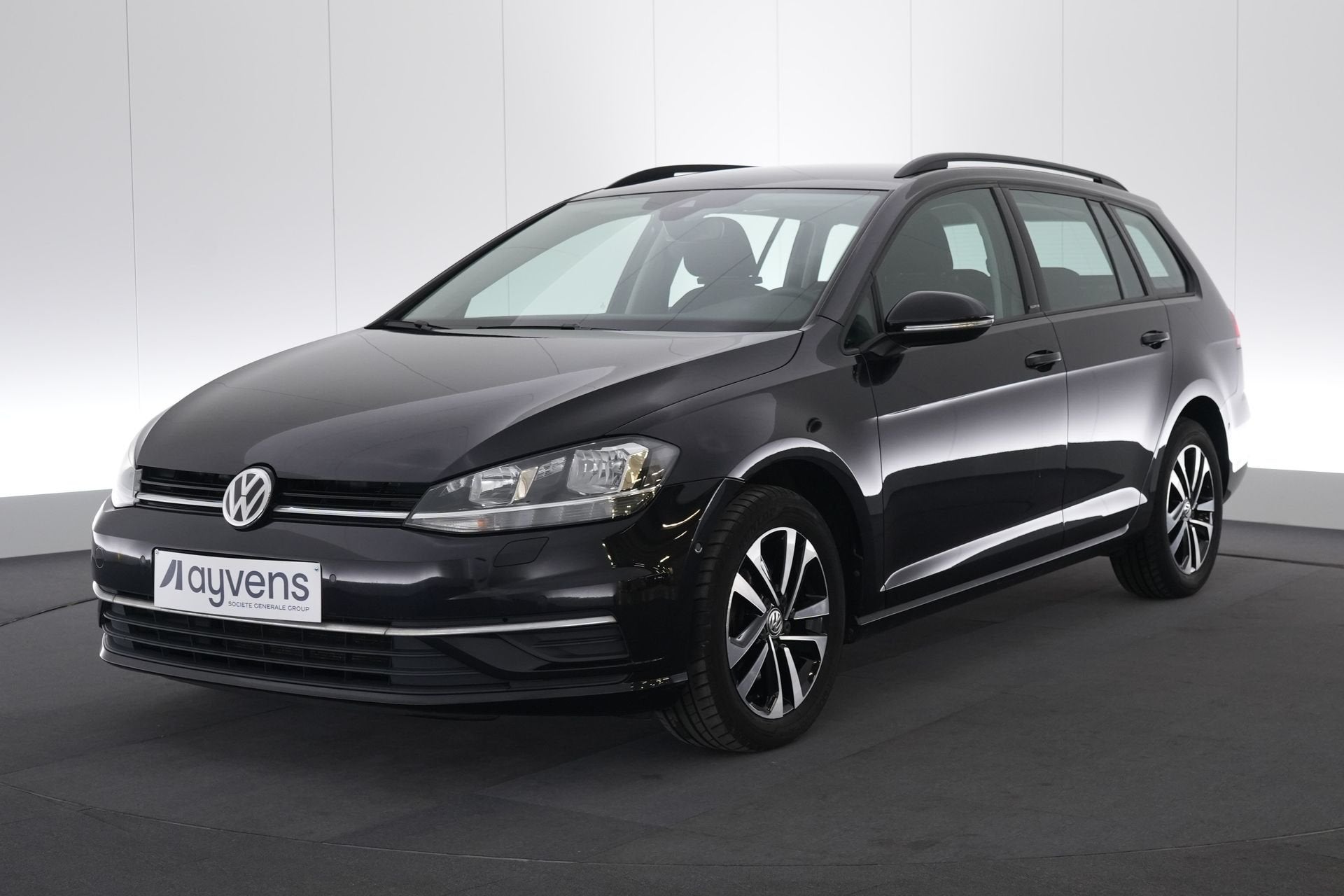 (1XXA924) VOLKSWAGEN GOLF VII VARIANT, Voorwielaandrijving, Stof, Gebruikt, Euro 6