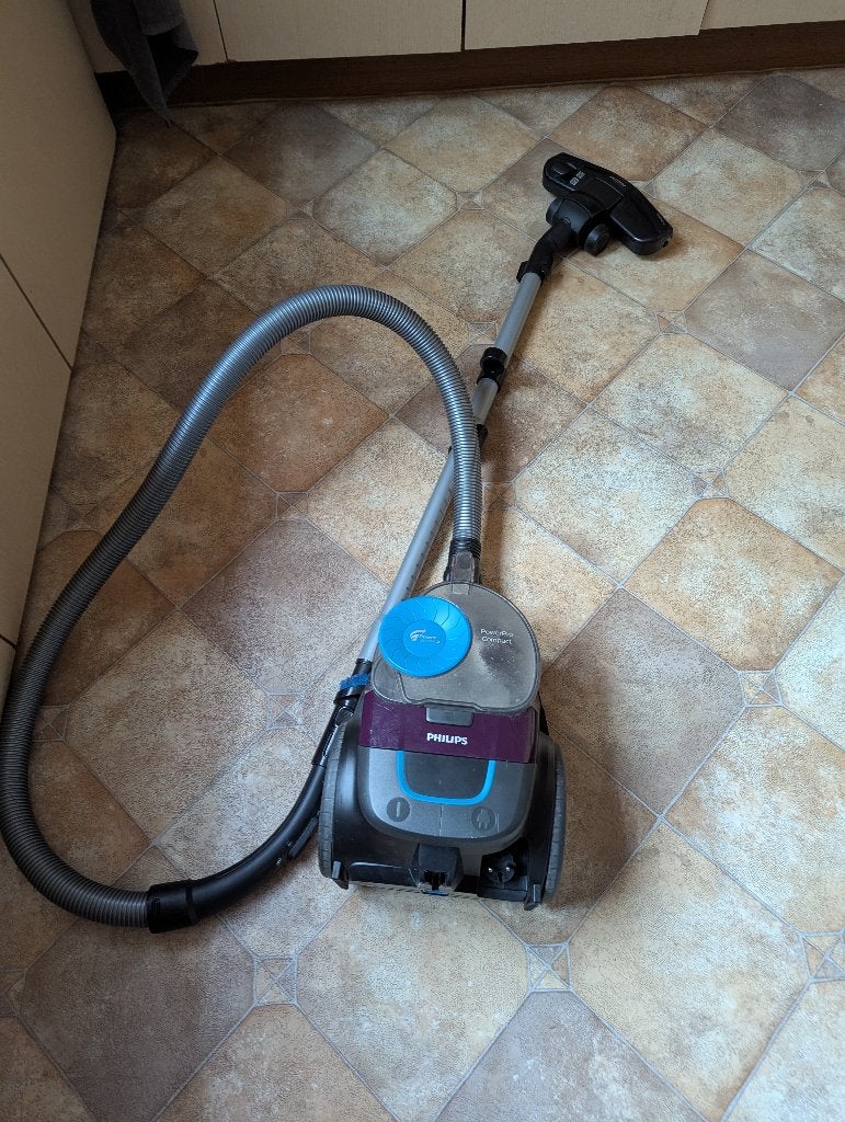 Philips PowerPro compacte stofzuiger — zonder zak, Ophalen, Gebruikt, Philips