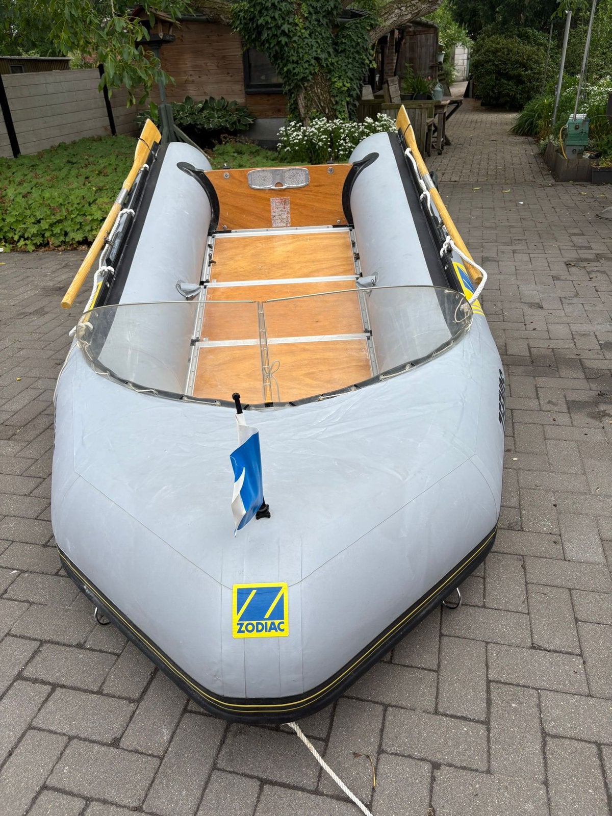Zodiac boot met motor, Ophalen, 8 pk, Gebruikt, Zodiac