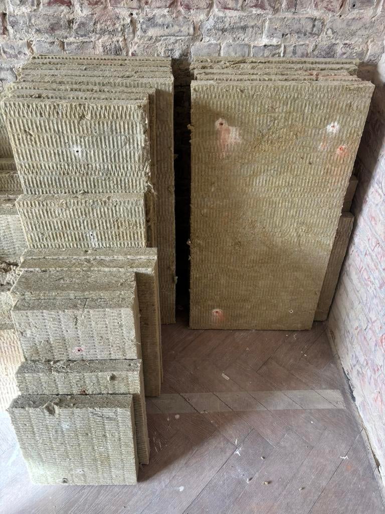 Panneaux laine de roche * Epaisseur 5cm * Chute, Beige, 10 à 25 m², Enlèvement, Utilisé