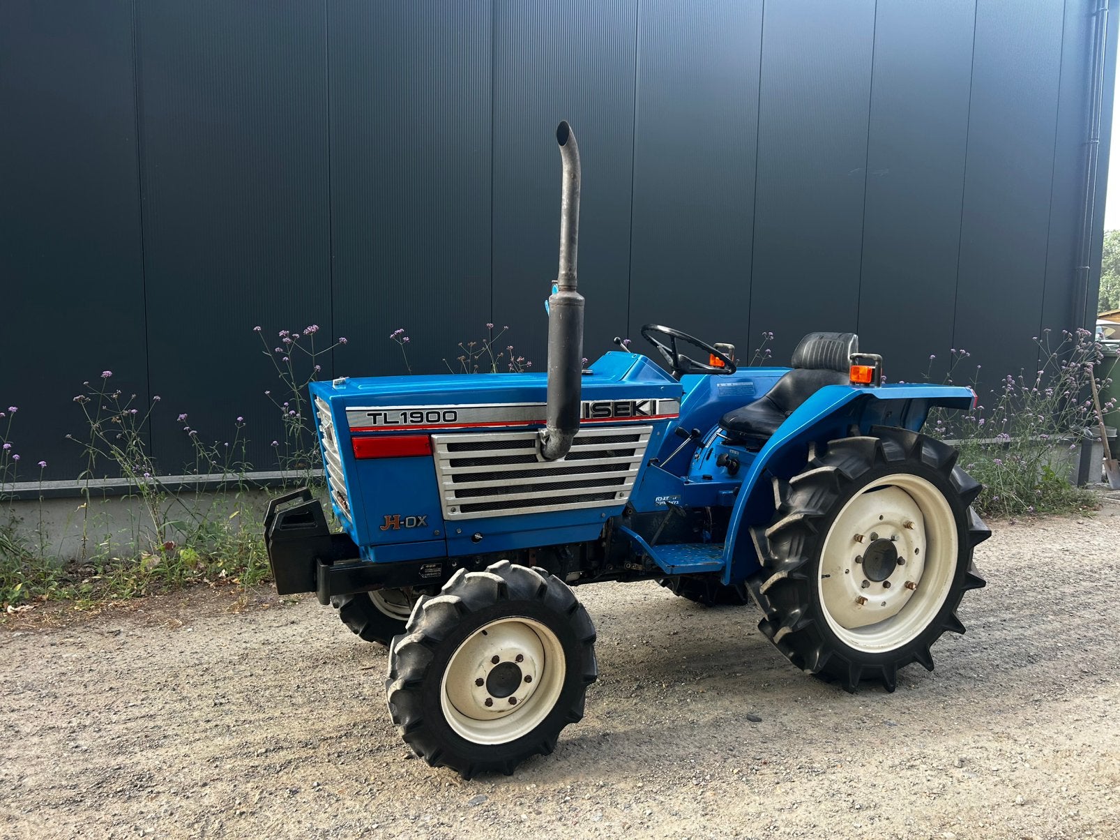 Iseki TU1900 4x4 servostuur zeer mooie staat, Zakelijke goederen, Landbouw | Tractoren, Ophalen
