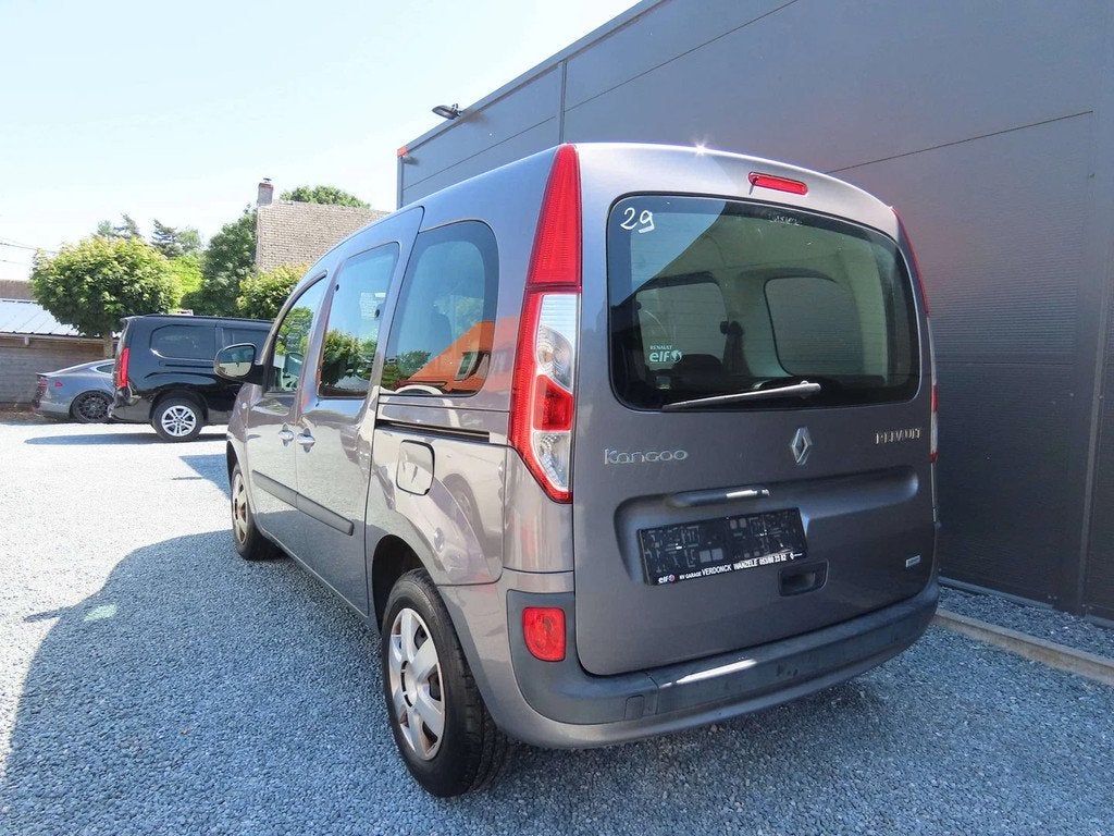 Renault Kangoo Kangoo 1.2 TCe Limited, 1197 cm³, Argent ou Gris, Entreprise, Boîte manuelle
