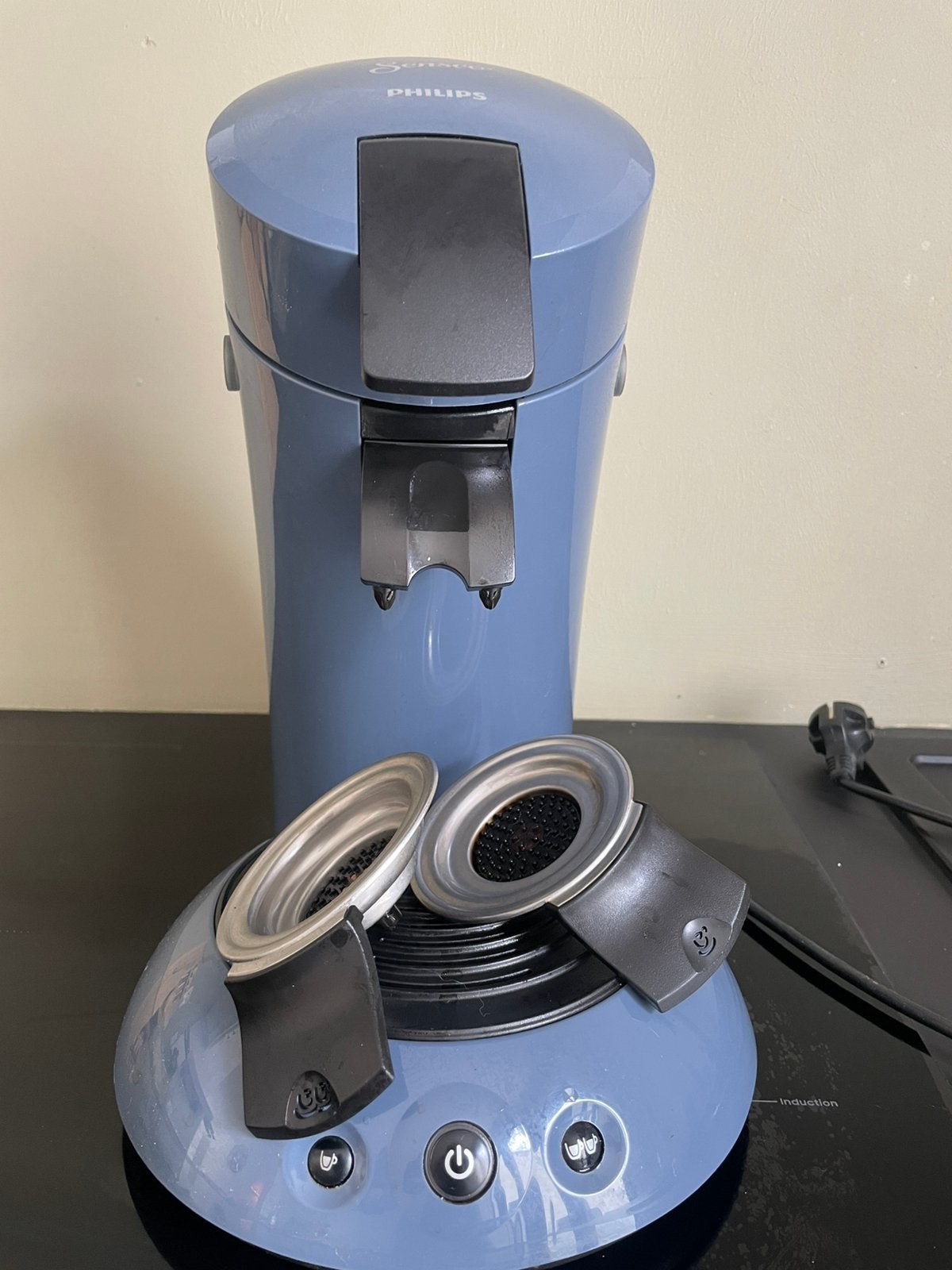 Senseo koffiemachine, Elektronische apparatuur, Ophalen, Zo goed als nieuw, Koffiemachine, Koffiepads en cups