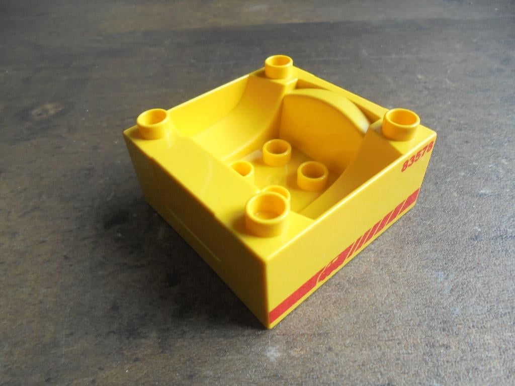 Lego Duplo Train Cab or Tender Base (zie foto's) 2, Enlèvement ou Envoi, Utilisé, Briques en vrac, Duplo