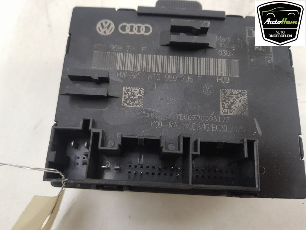 ORDINATEUR VEROUILLAGE CENTRALISE Audi A5 Cabrio (8F7), Auto-Union-Straße  1,
85057  Ingolstadt, DE, Info@audi.de, Audi, Utilisé