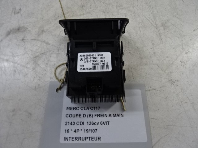 COMMUTATEUR Mercedes-Benz CLA (117.3) (A2469050451), Autos : Pièces & Accessoires, Mercedes-Benz, Utilisé, Dialog.mb@mercedes-benz.com