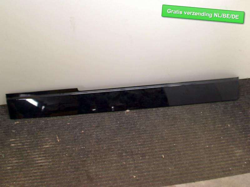 AFDEKPLAAT SCHUIFDEUR LINKS Transporter T5 (7H3843795G), Gebruikt, Links, De Bloemendaal 21 21
5221 EB  'S HERTOGENBOSCH, NL, Info@123Parts.nl