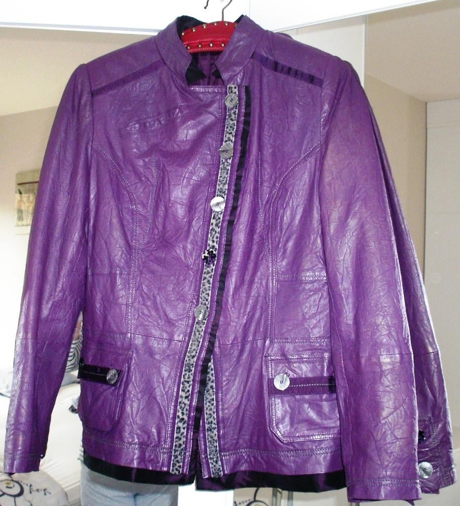 Paarse lederen blazer voor dames mt 40., Ophalen, Zo goed als nieuw, Maat 38/40 (M), Paars