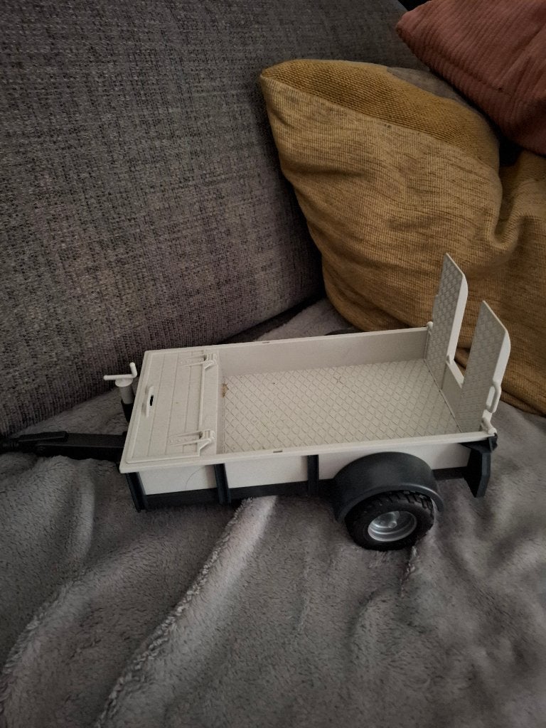 Bruder, Ophalen, Gebruikt