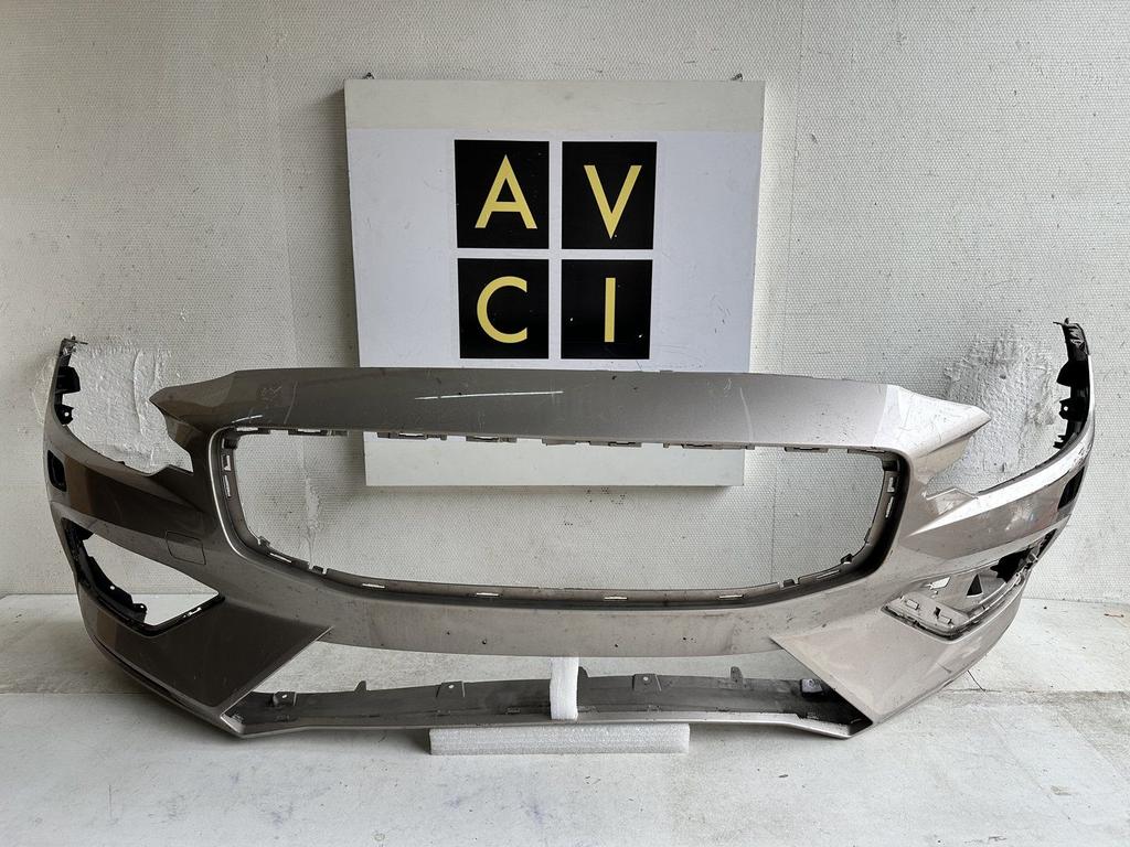 Volvo V60 II S60 III Voorbumper bumper, Autos : Pièces & Accessoires, Carrosserie & Tôlerie, Pare-chocs, Volvo, Avant, Utilisé